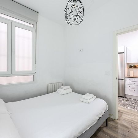 Unique Flat La Latina * Billiard & Darts Apartment Madrid Luaran gambar