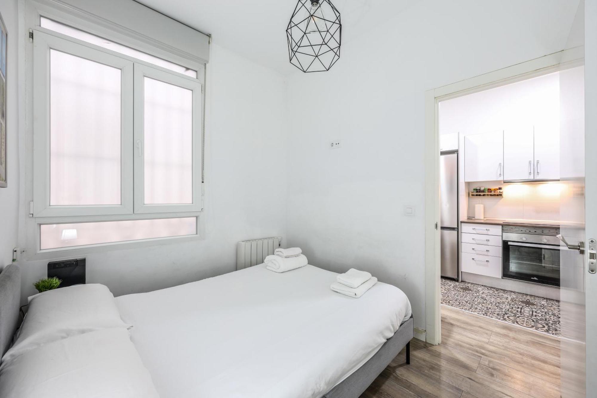 Unique Flat La Latina * Billiard & Darts Apartment Madrid Luaran gambar