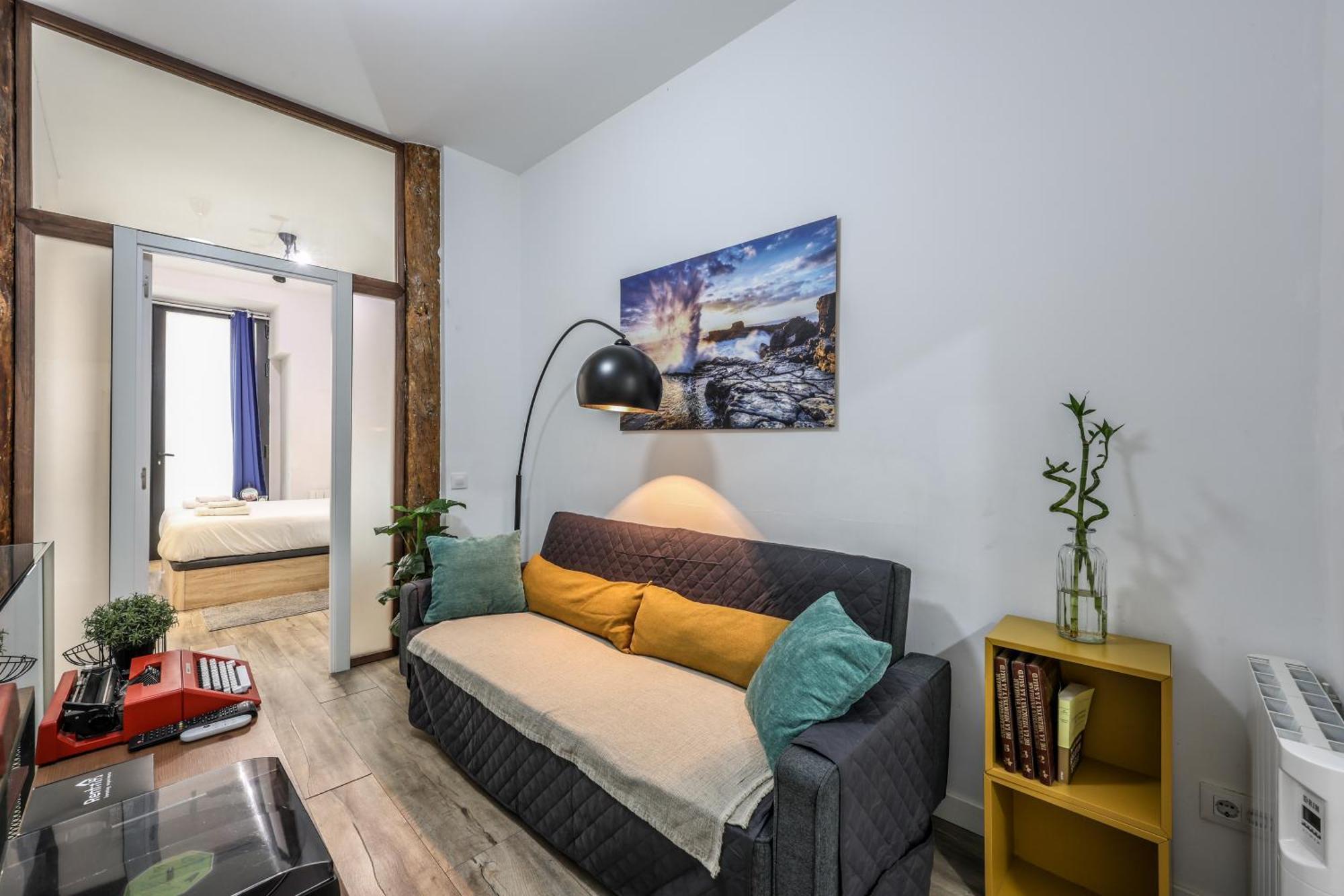 Unique Flat La Latina * Billiard & Darts Apartment Madrid Luaran gambar